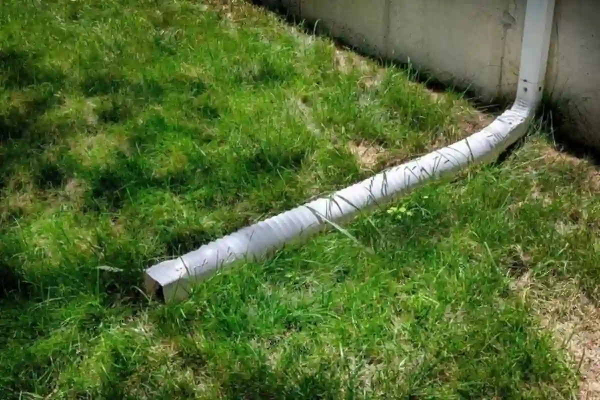 Clearing a blocked downpipe safely