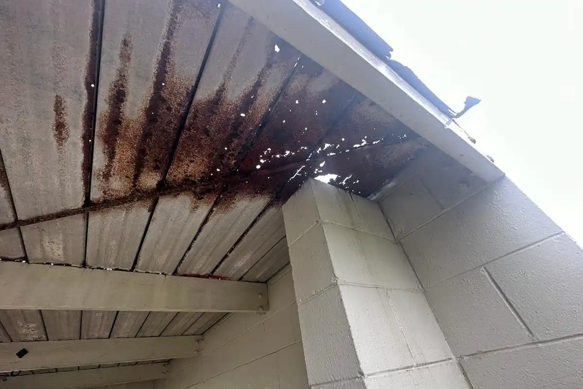 Cracked tile and flashing after quake NZ Cracked tile and flashing after quake NZ