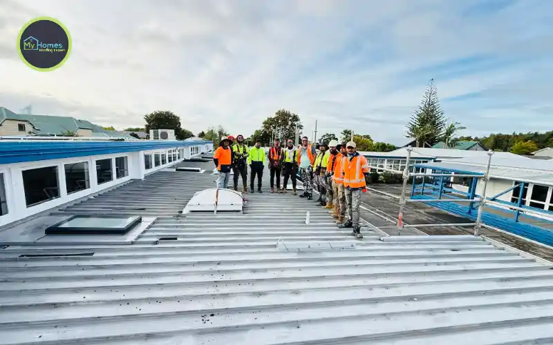 Auckland roof replacement assessment end of life signs