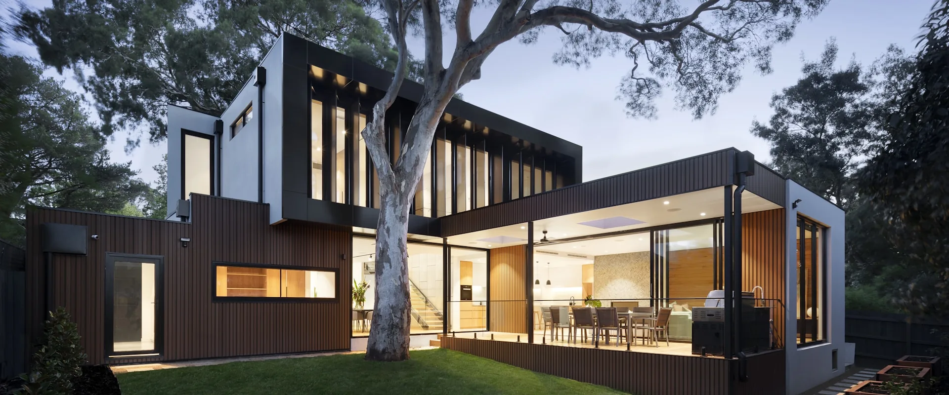 Auckland Roofing Projects & Before After Portfolio — Roof Painting, Repair, Cleaning & Re-Roofing | My Homes Roofing Expert Auckland roofing projects portfolio — before and after roof painting, cleaning, repair and re-roofing results across Auckland suburbs by My Homes Roofing Expert, 5-star rated since 2013